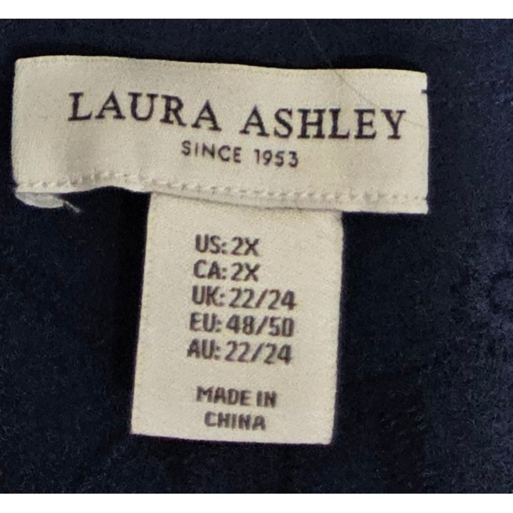 Laura Ashley Blouse 2X Floral Embroidery Eyelet 3D Cottagecore Balloon Sleeve - Picture 8 of 8
